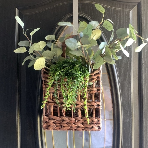 Mikasa set of 2 rattan woven straw hanging basket home decor storage organize - Picture 2 of 16